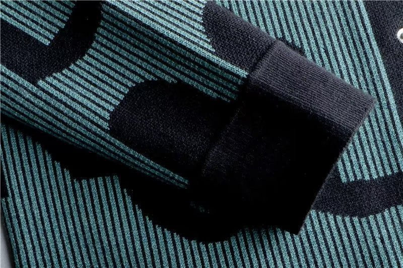 RetroVogue: Men's Vintage Knitted Cardigan