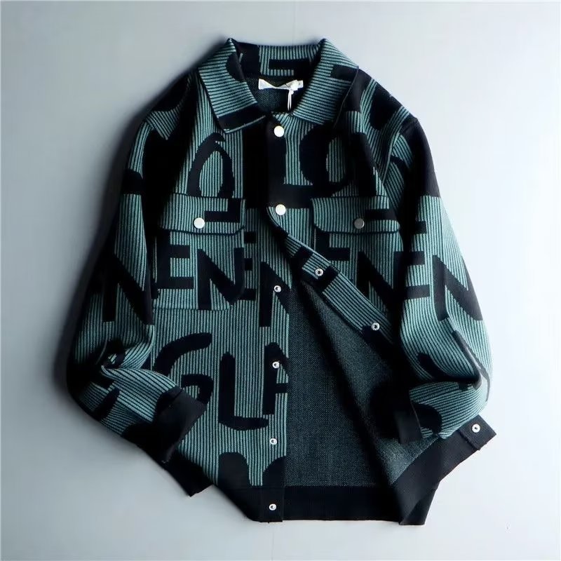 RetroVogue: Men's Vintage Knitted Cardigan