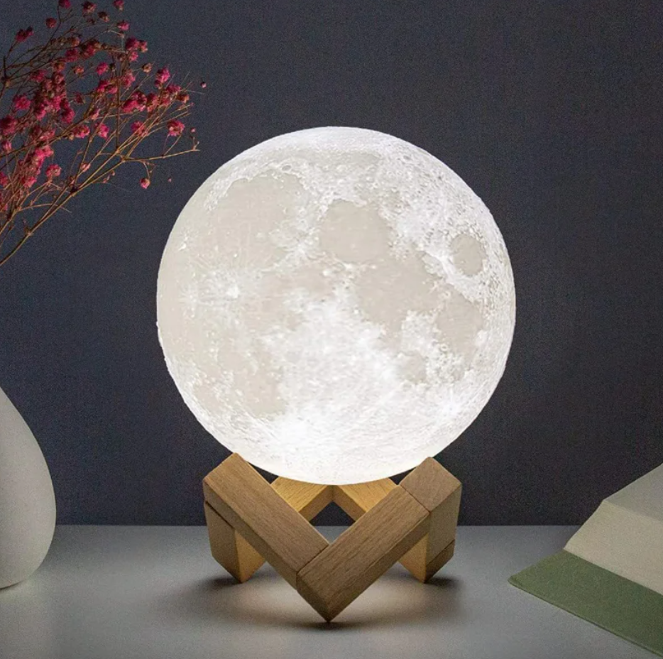 LunaGlow: Multi-Color Moon Lamp